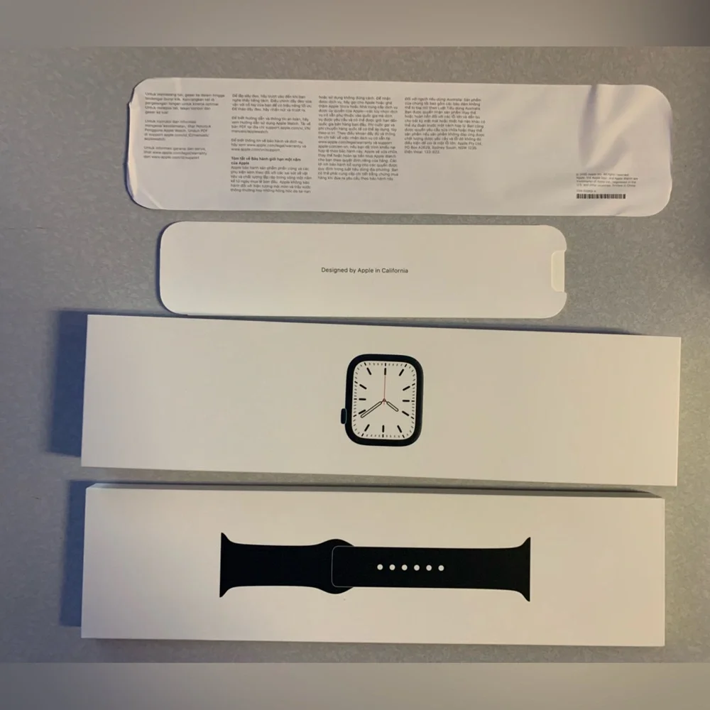 Apple Watch Series 7 45mm Midnight Aluminum Sport Band + GPS Original Apple Box